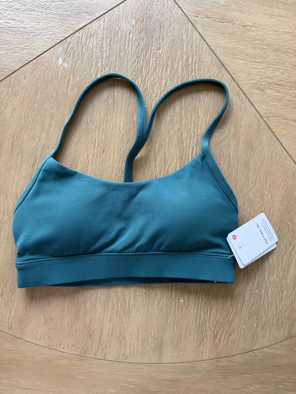lululemon athletica Flow Y bra NWT